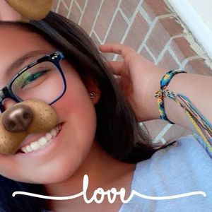 Meet your Posher, Dana